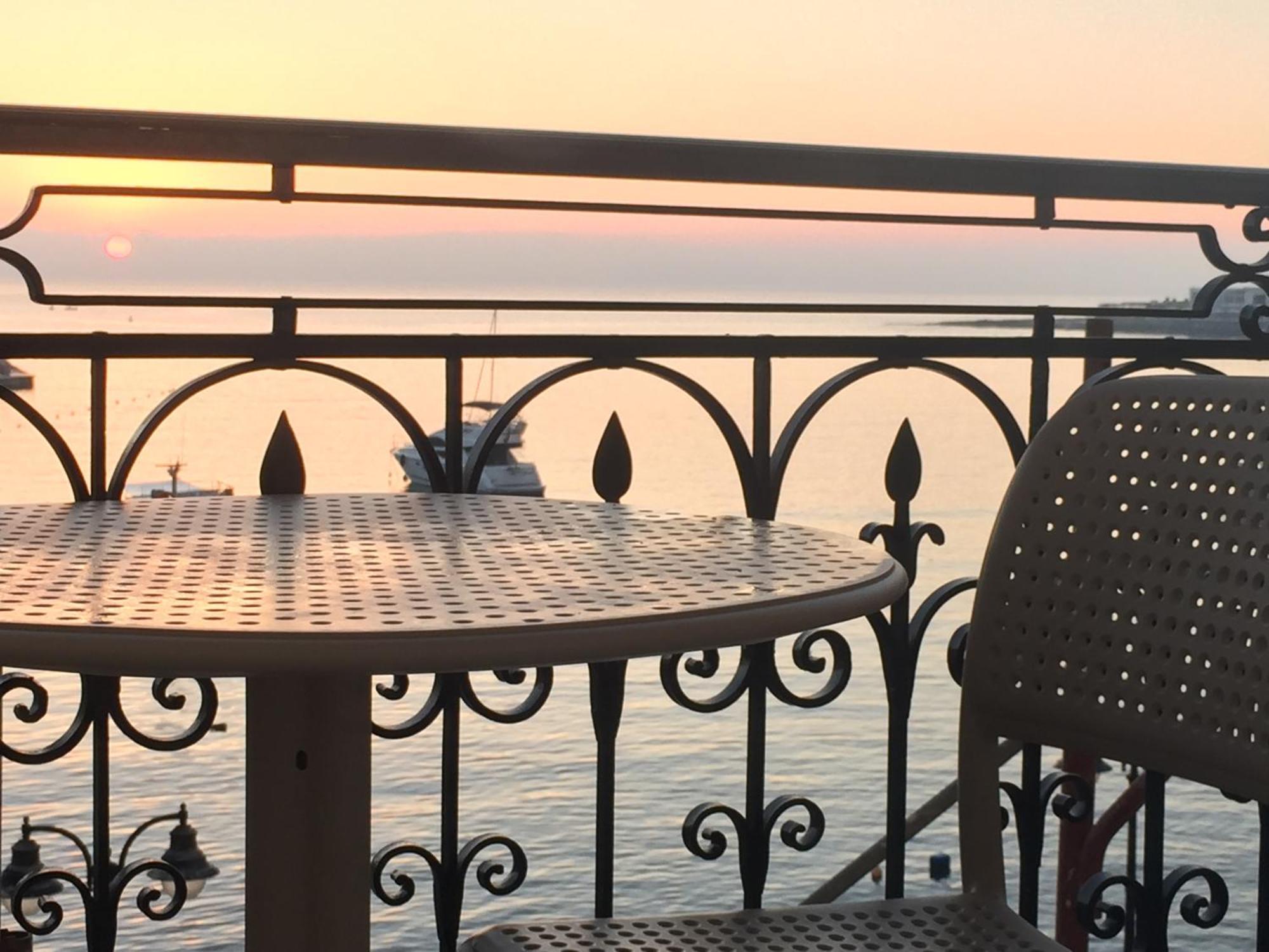 Maltese Balcony Apartment Saint Julian's Bagian luar foto