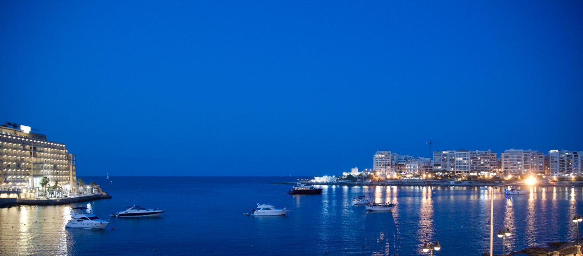 Maltese Balcony Apartment Saint Julian's Bagian luar foto