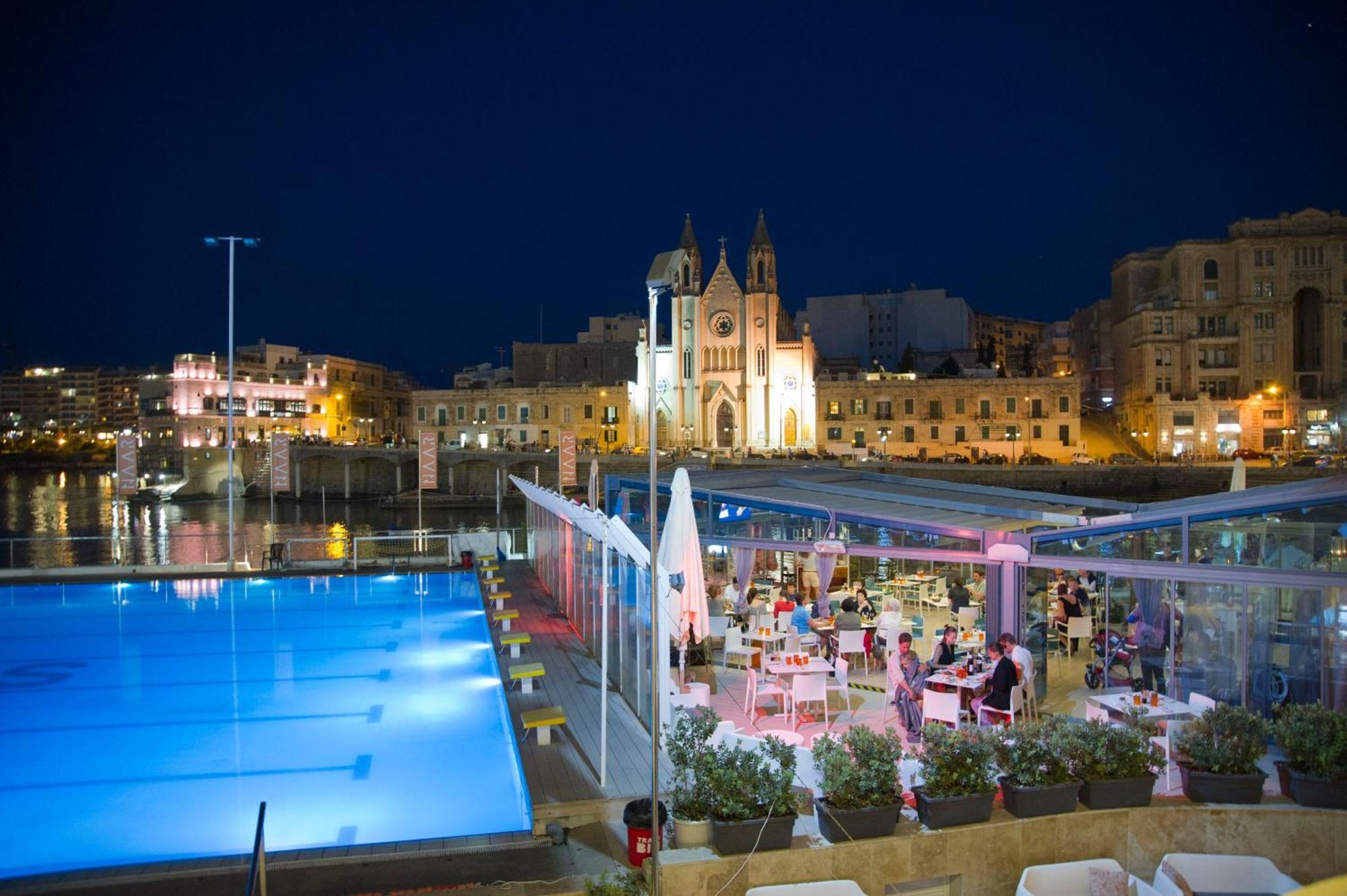 Maltese Balcony Apartment Saint Julian's Bagian luar foto