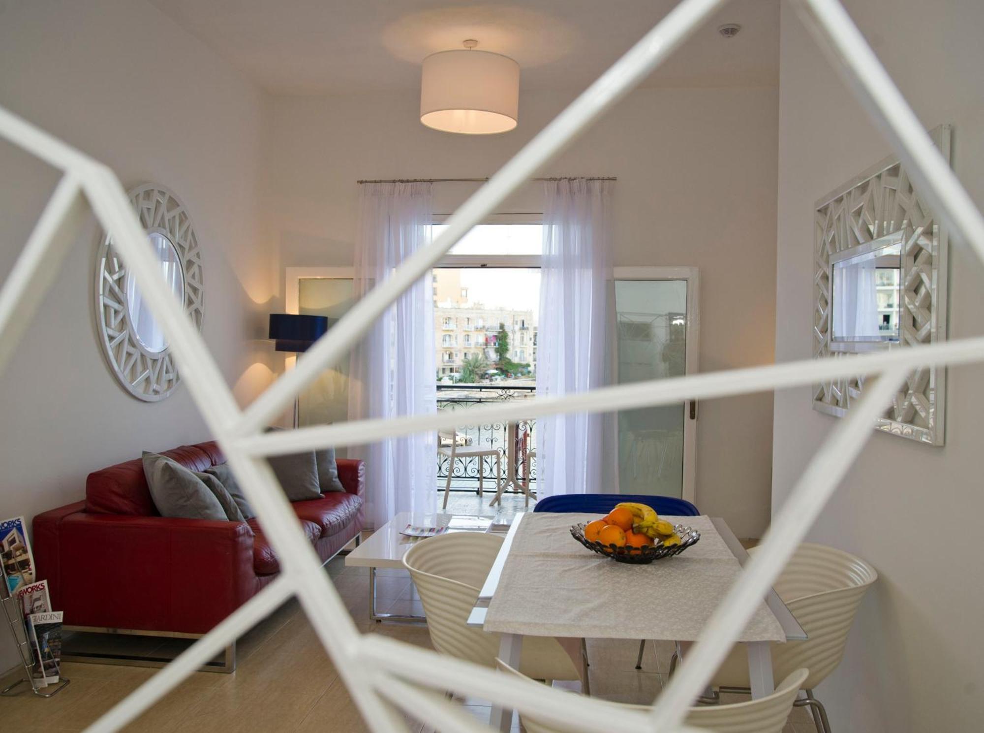 Maltese Balcony Apartment Saint Julian's Bagian luar foto